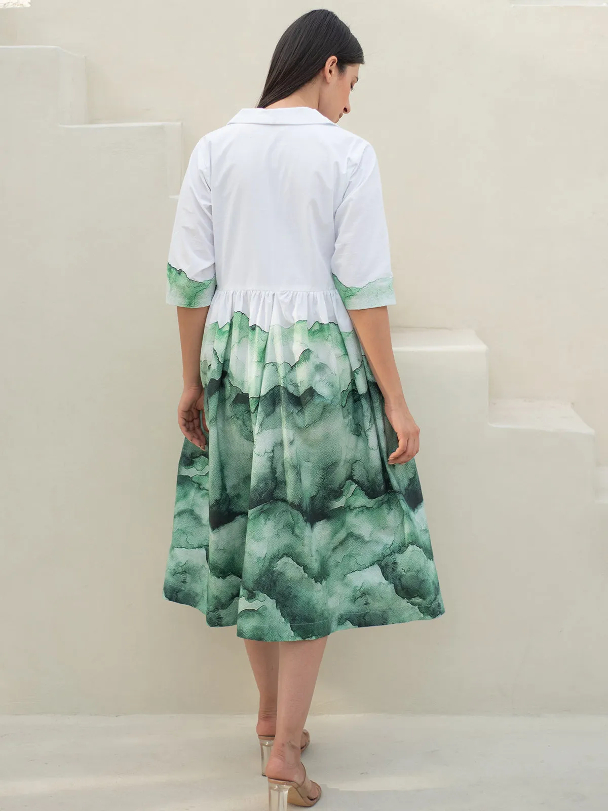 White and Green Cuban Collar Dress