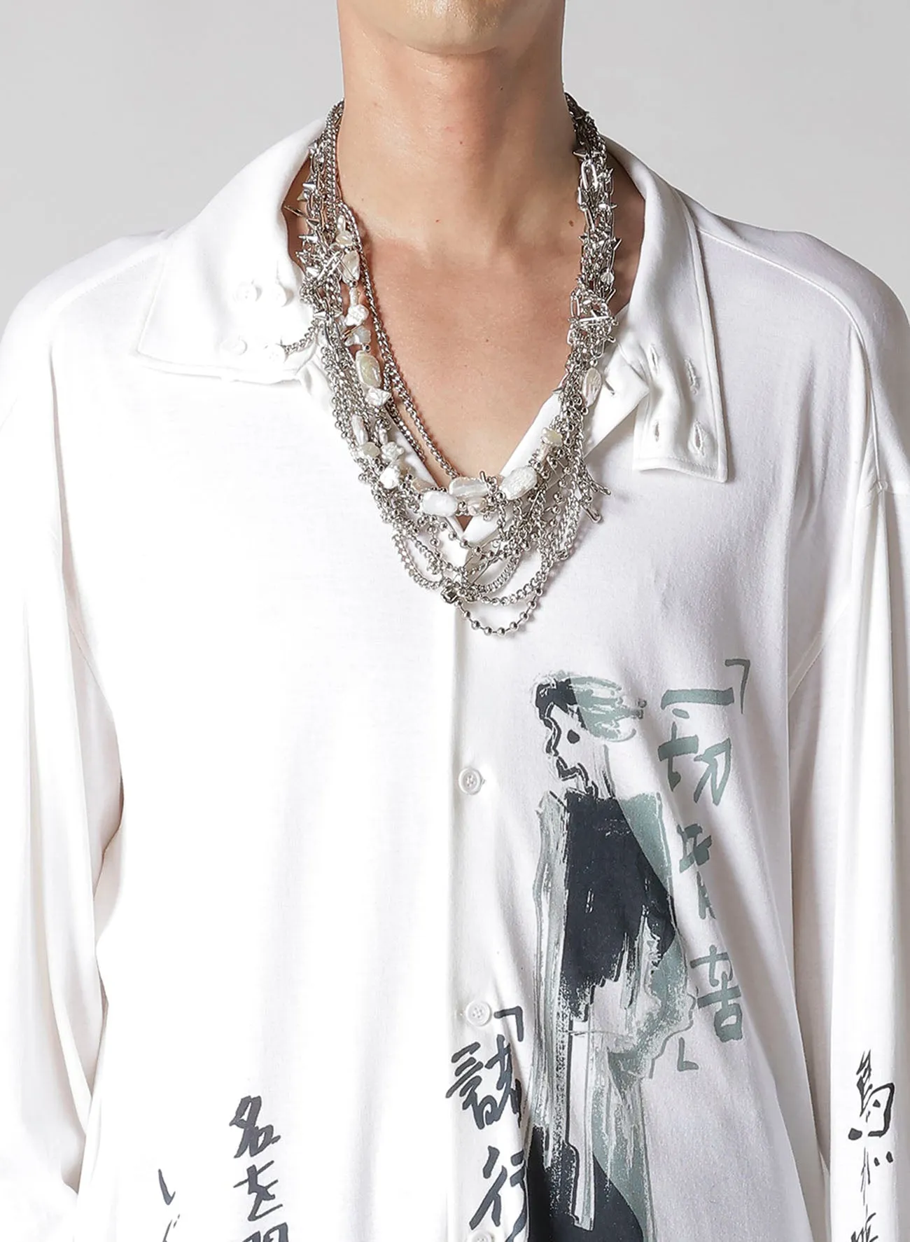 WHITE HARD TWISTED HIGH WET ASYMMETRIC STAND BLOUSE